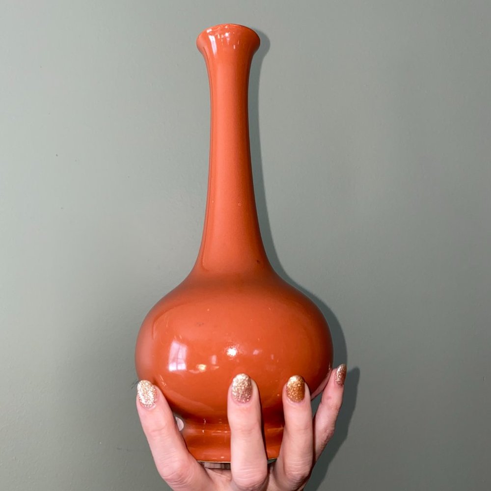 #SOLD....Royal Haeger Bud Vase #4132 maybe Uranium Orange or Pumpkin Glaze, 10"H